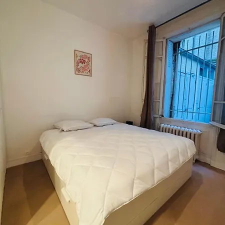 Boucicaut Tour Eiffel Apartment *